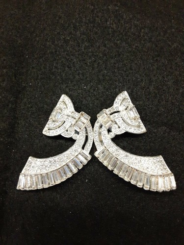 Vintage Art Deco Silvertone Rhinestone 2 Piece Bu… - image 1