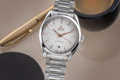 Omega Seamaster Aqua Terra 150M Co-Axial 220.10.38.20.02.002 B&P NP: 6800,-  