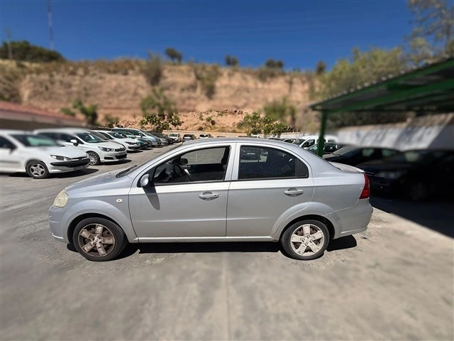 Espejo retrovisor interior 104695 para Chevrolet Aveo 1.4 G sedán 2006-2012 2008 Foto 4 de 4
