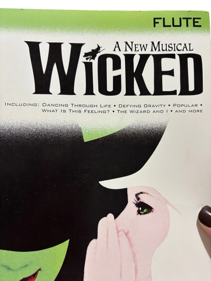Flauta musical malvada solo Broadway partituras libro de canciones audio en línea Foto 2 de 4