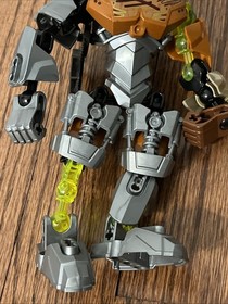 LEGO BIONICLE: Pohatu-Master of Stone (70785) INCOMPLETE SET