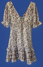 The Clothing Company Sz M Flirty Floral Print Dress Ruffled Hem Tucks V Neck Tie