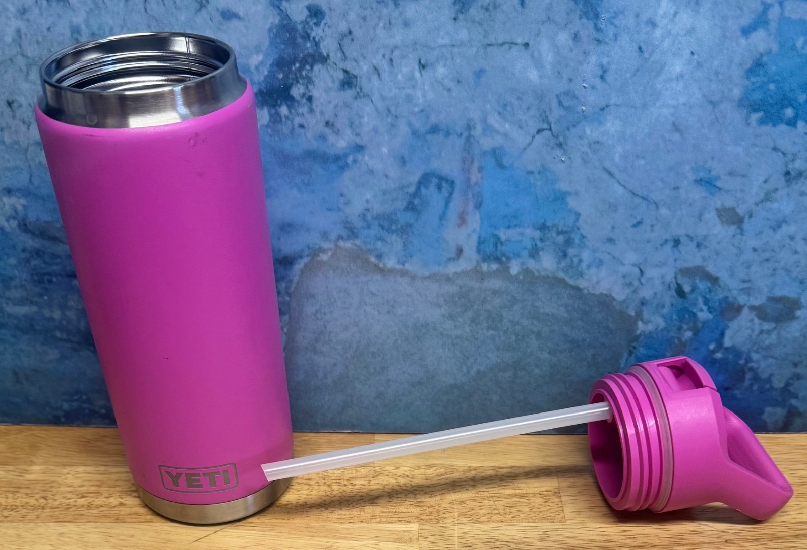 With Straw  With Damage Color Pink