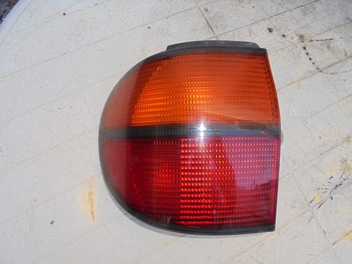 Rücklicht Rückleuchte Heckleuchte 7M0945257 links VW Sharan 7M Alhambra 2,8 VR6