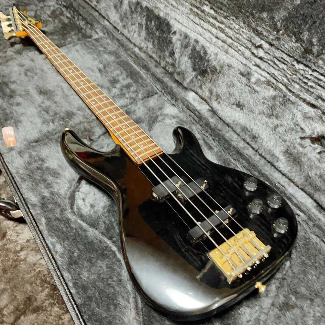 Eシリアル Fender / PJR65 Jazz Bass Special-