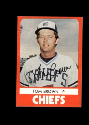Tom Brown 1980 TCMA Syracuse Chiefs authentic autographed card