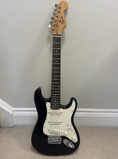Fender Squire Mini Stratocaster SQ 3/4 Electric Guitar Black Strat Child- TESTED