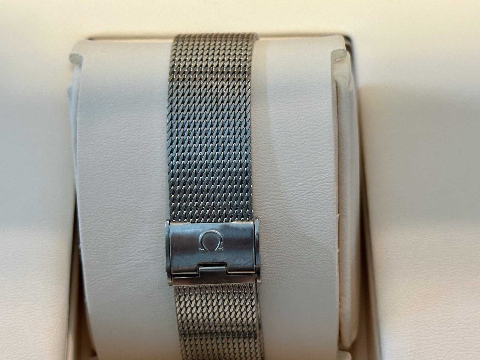 OMEGA Speedmaster Reduced Automatic Chronograph M… - image 3