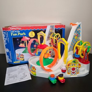 1992 vintage Fisher-Price Little People Fun Park w/ Loop the Loop Coaster 02560A