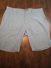 Travis Mathew Men's Size 40 Shorts Flat Front Golf Stretch Gray W/Tiny Check-EC