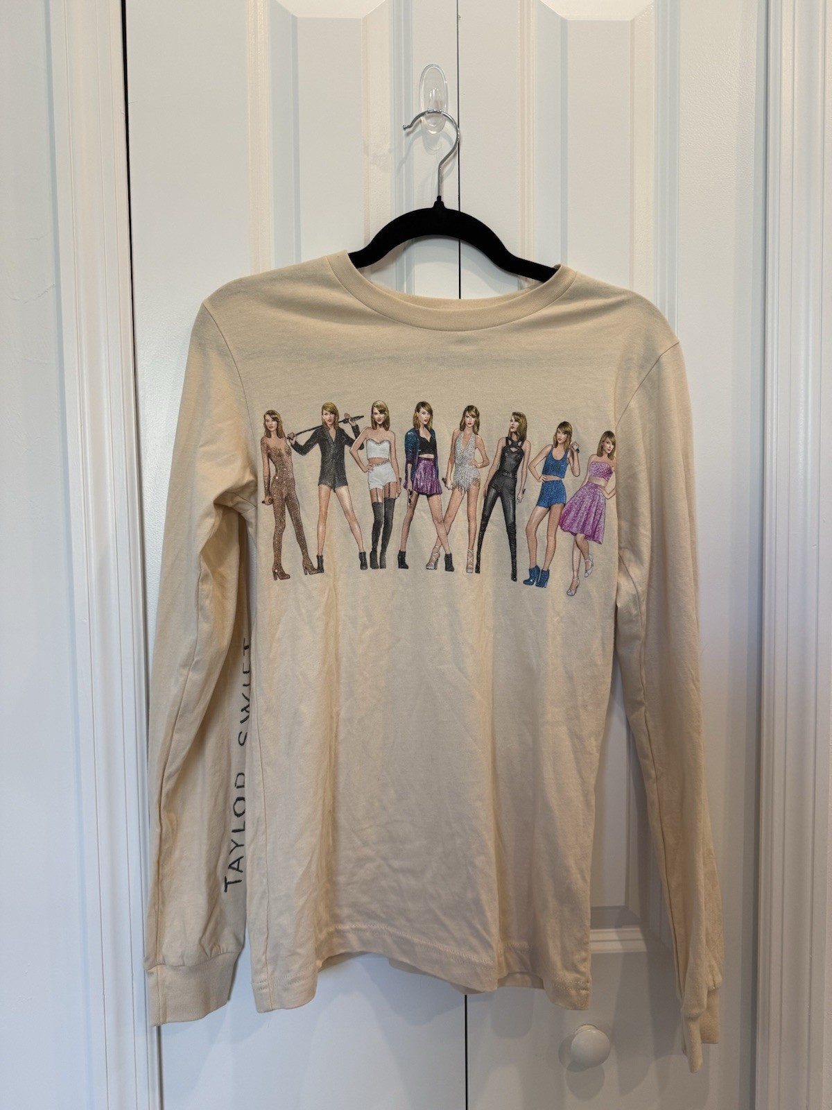 Taylor Swift 1989 Taylor’s Version Long Sleeve T-Shirt (RARE) Size XS EUC image 3