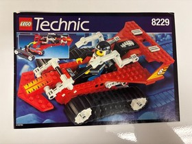 LEGO TECHNIC: Tread Trekker (8229) with instructions and figure