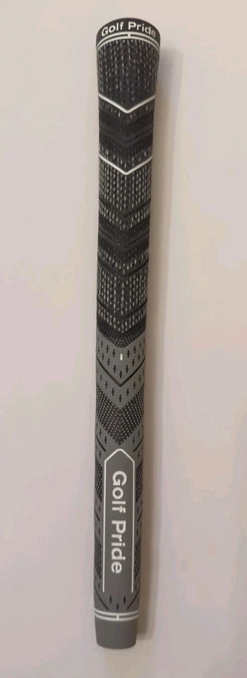 Golf Pride MCC Plus 4 Grey Midsize Grip