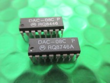 DAC08CP DAC-08C 8-bit ORIGINAL MOTOROLA High Speed Multiplying D/A Converter