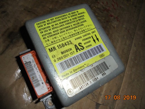 Airbagsteuergerät Steuergerät MR158433 Mitsubishi Carisma 1,6L 66KW/90PS