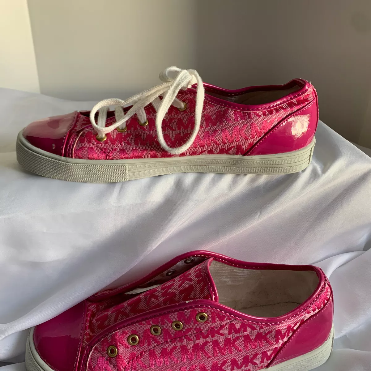 Michael kors clearance tennis shoes pink