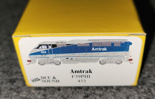Athearn N Scale Amtrak F59PHI Surfliner #453 DCC/Sound - Picture 2 of 2