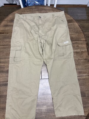 Wrangler Men s Beige Cargo Pants Khaki 46X30 Outdoor EUC