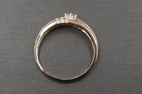 14K Solid Yellow Gold 4MM Tri Color Three Thin Band In One CZ Ring. Size 7.25 - Picture 7 of 9