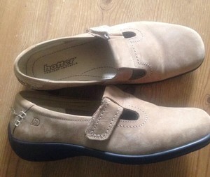 hotter ladies flat shoes