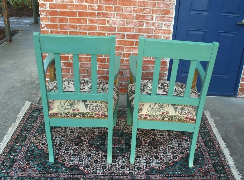 Juego de 2 sillones con llave griegos vintage con asientos tapizados y marcos pintados Foto 4 de 4