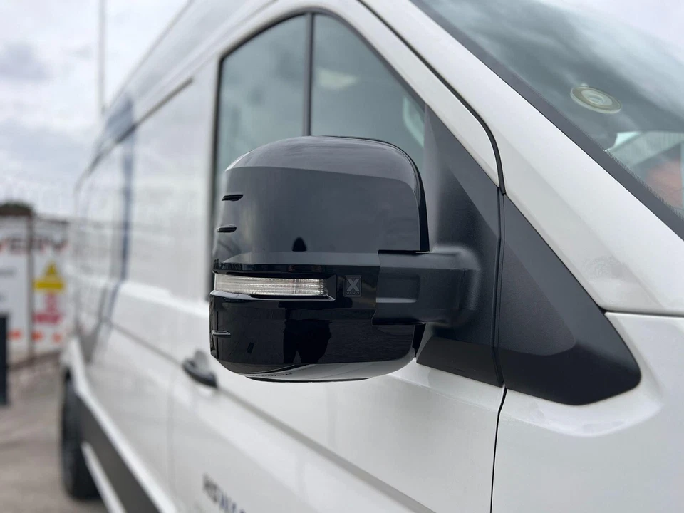 2020 Volkswagen Crafter HOLESHOT MOTORHOMES RACE VAN COMPACT PANEL VAN Diesel Ma - Image 3 of 4