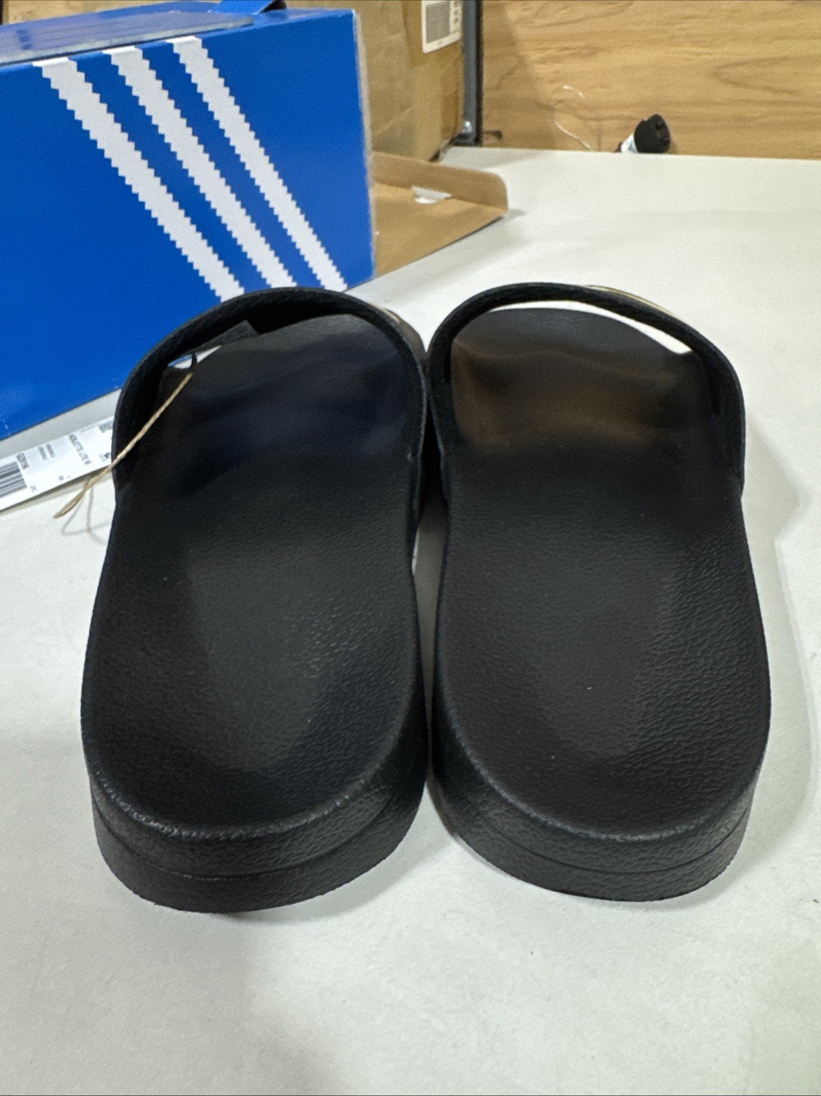 adidas adilette Lite slides Womens Size 10 F4 U thumbnail 5