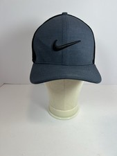 Nike Men  s Golf Classic99 DriFit Snapback Trucker Hat Charcoal Grey/Black Swoosh
