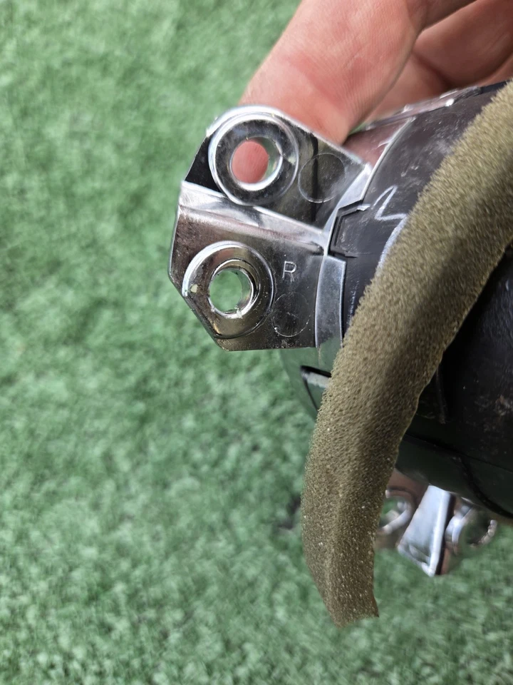 09 10 11 12 13 14 15 16 17 JEEP PATRIOT COMPASS RIGHT CENTER AIR VENT OEM AC - Image 3 of 4