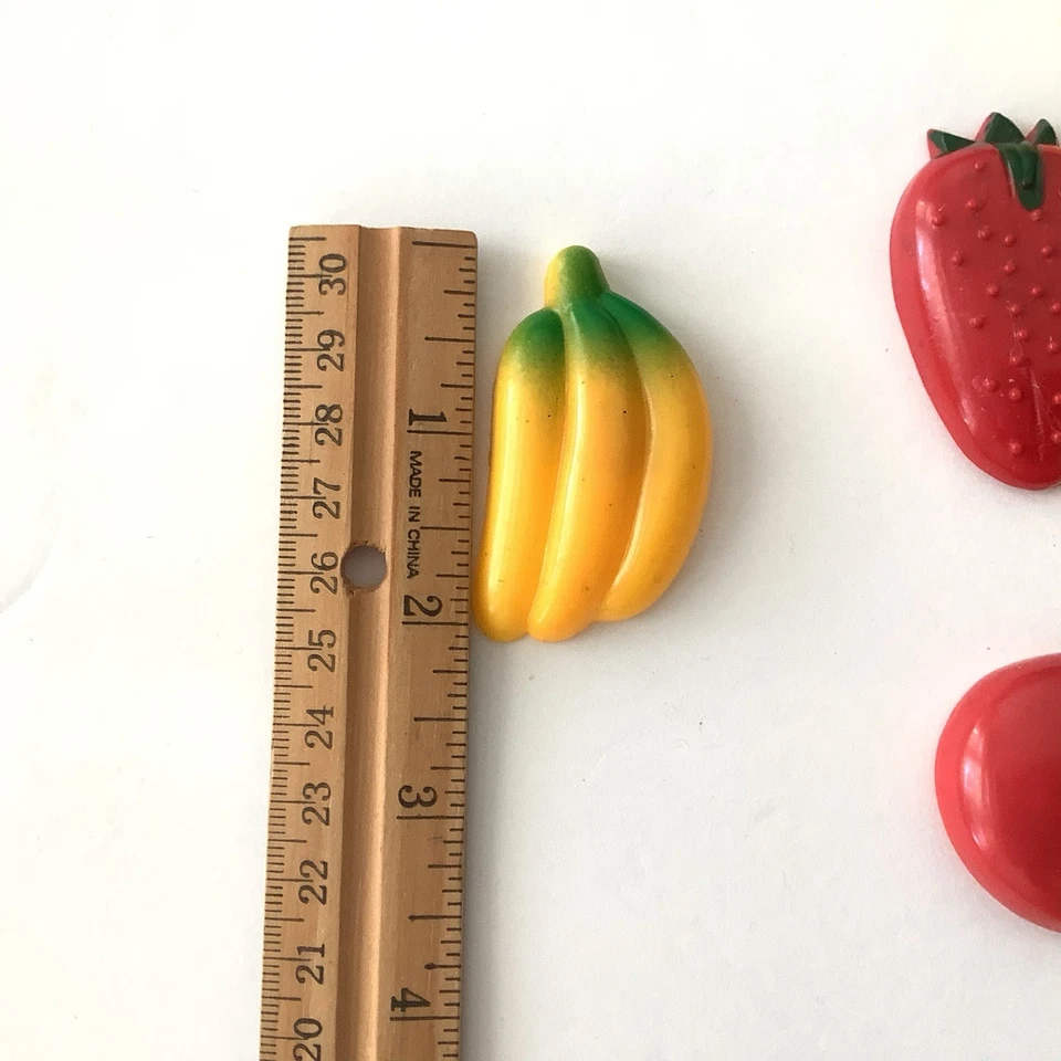 ОГРОМНЫЙ лот 57 ВИНТАЖНЫЕ ПЛАСТИКОВЫЕ ФРУКТЫ И ОВОЩИ ХОЛОДИЛЬНИК МАГНИТЫ 1970-х - Изображение 2 из 4