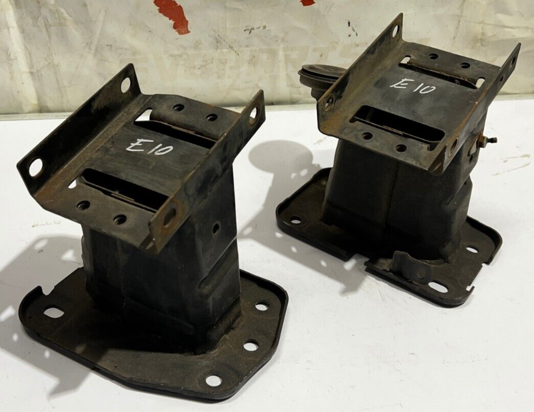 Mitsubishi Lancer Evolution 10 x Front Crash Bar Mounts Pair OEM