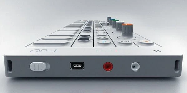 NEW TEENAGE ENGINEERING OP-1 KEYBOARD SYNTHESIZER WORKSTATION - Image 3 of 4