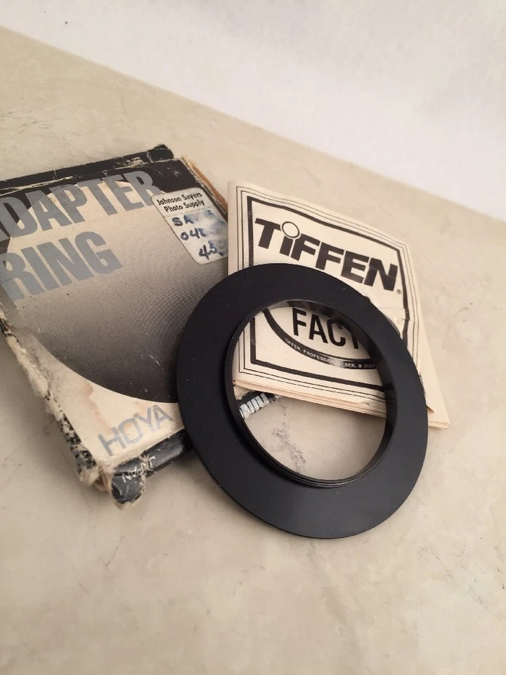 Hoyarex 49mm adapter ring - Image 2 of 2