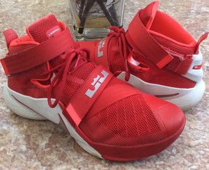 حكم من الناحية المثالية لحاف tenis lebron james rojos - pecctech.com