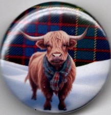 SCOTLAND Pin Button Badge 25mm HIGHLAND COO TARTAN GLASGOW EDINBURGH ABERDEEN