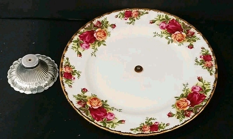 Vintage 1962 Royal Albert Old Country Roses 8" Wide Pedestal Plate