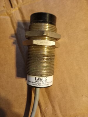 Honeywell Electro Corp PCUA30M30AV Ultrasonic Proximity Sensor 0-5V used