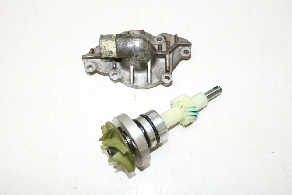 Ski-doo Mxz 700 Zx 2002 motor bomba de refrigerante de agua bomba de aceite conjunto de accionamiento Foto 2 de 4