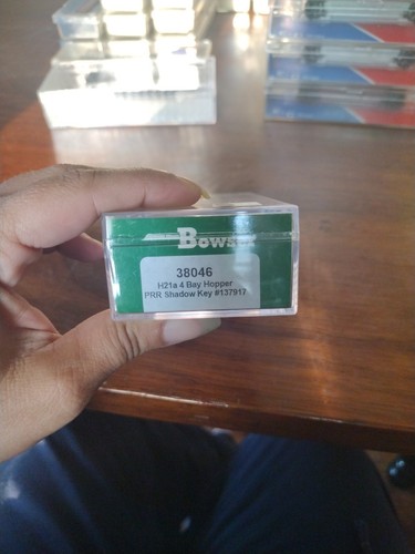 Llave de sombra Pennsylvania tolva 4 bahías Bowser 38046 H21a escala N #137917 | Zustand: New