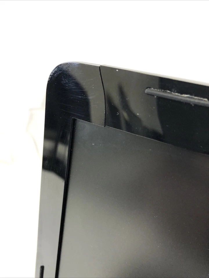 HP G62 415NR AMD Phenom II P650 2,6 GHz 4 GB RAM 320 GB HDD Windows 10 Foto 4 de 4