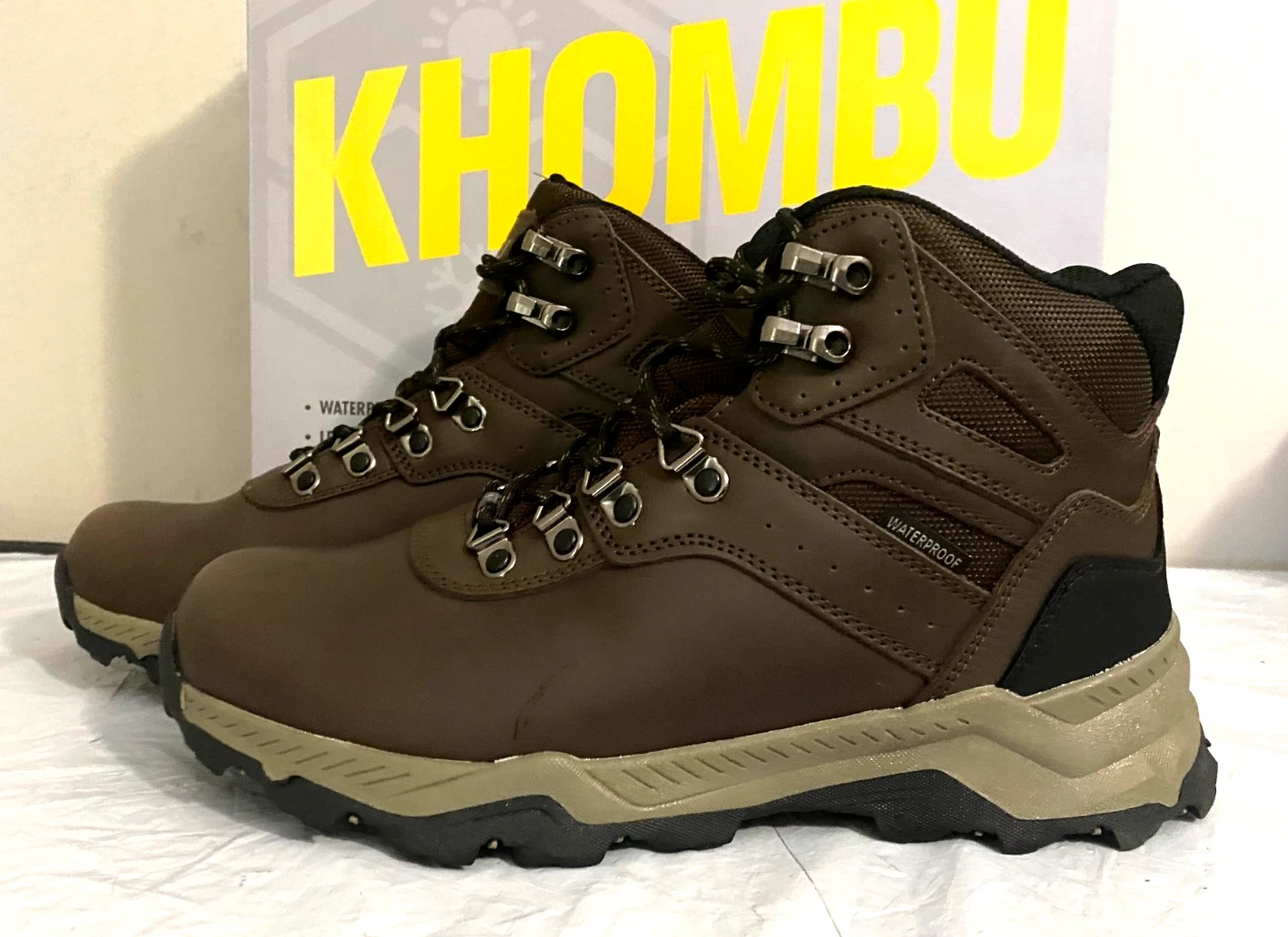 NEW Khombu Men's Kenny Waterproof Leather Upper Hiker Boots - SIZE 9 - BROWN