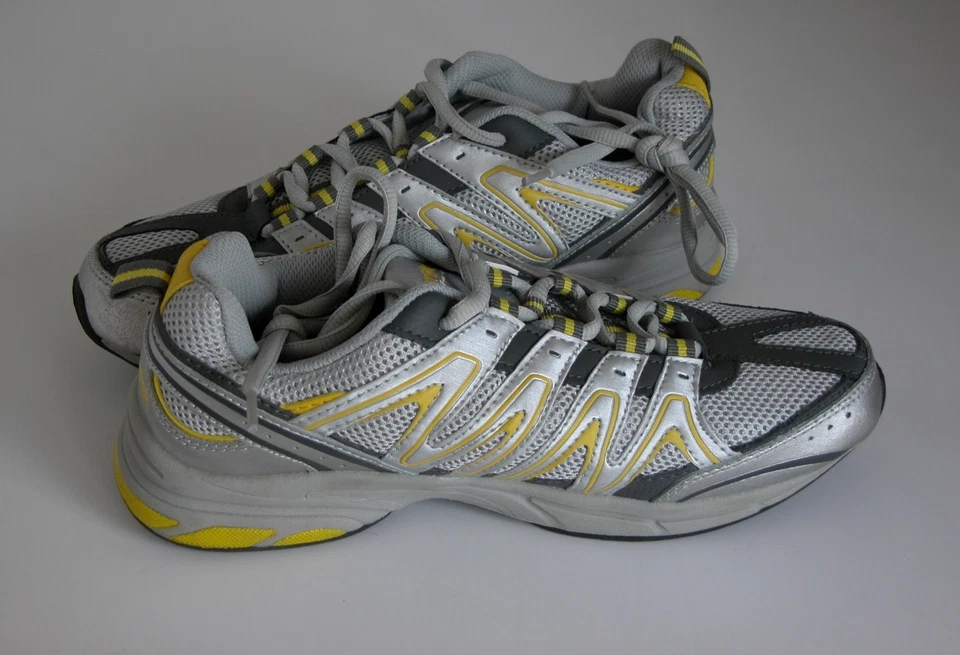 НОВЫЕ спортивные кроссовки изгибы для женщин размер 9 новый из старых запасов - Изображение 2 из 4