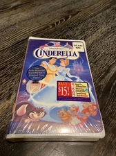 Rare Cinderella Masterpiece Collection #5265 VHS Tape Clamshell Box Walt Disney