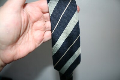 Cravate Yves Dorsey En Soie 100% - Bleu Marine Et Gris - Occasion élégante Pour Homme