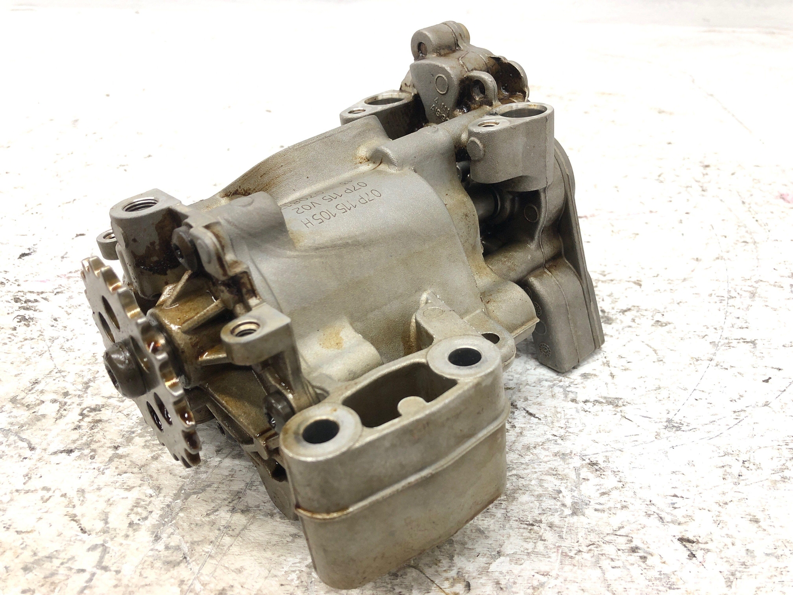 2016-2020 BENTLEY BENTAYGA 6.0L W12 ENGINE OIL PUMP 58K MILES 07P115105H 2019
