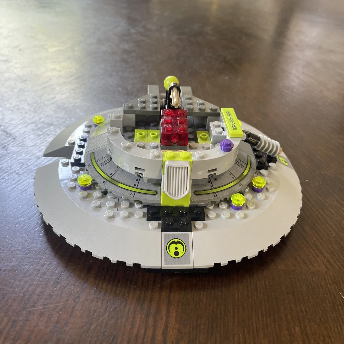 Preços baixos em LEGO UFO Abdução Lego (r) Conjuntos Completos e