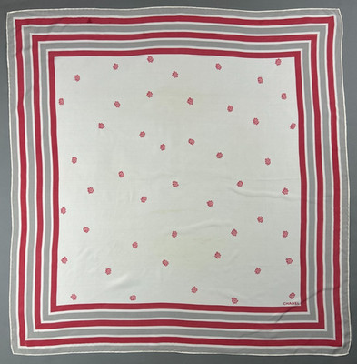 Authentic Vintage ''CHANEL'' Scarf