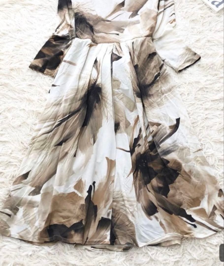 Good condition MaxMara drape allover pattern dres… - image 7