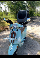 Vespa Piaggio Primavera 2022 Picnic Edition 341 Total miles 50cc