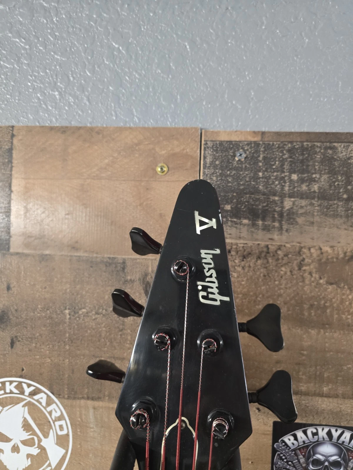 Picture 3 of 20